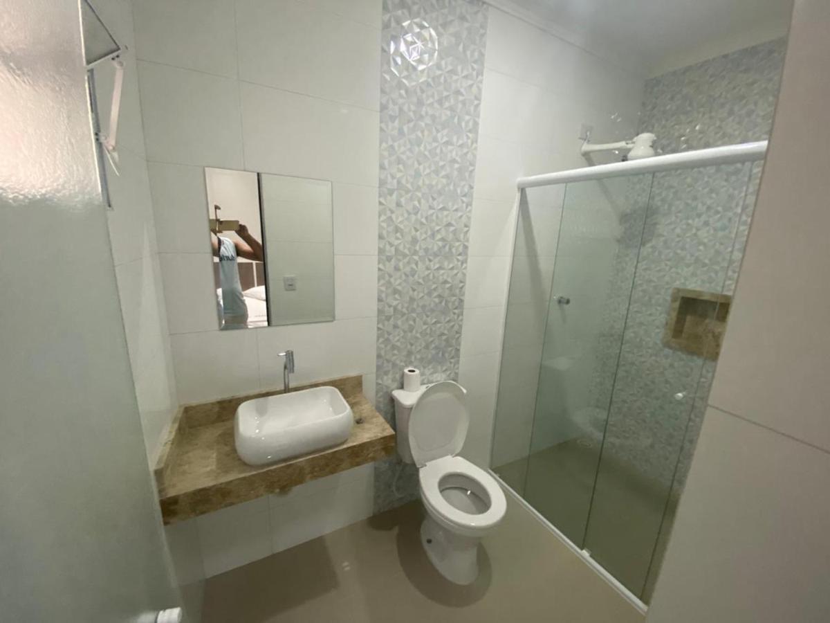 Hotel Quintino - Metro Se -Localizado No Coracao De Sao Paulo Proximo Ao Bras E 25 De Marco Com Estacionamento No Local Gratis المظهر الخارجي الصورة Bathroom with shower enclosure